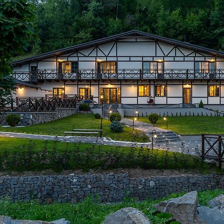Private House Scherbovets Ждениево Экстерьер фото
