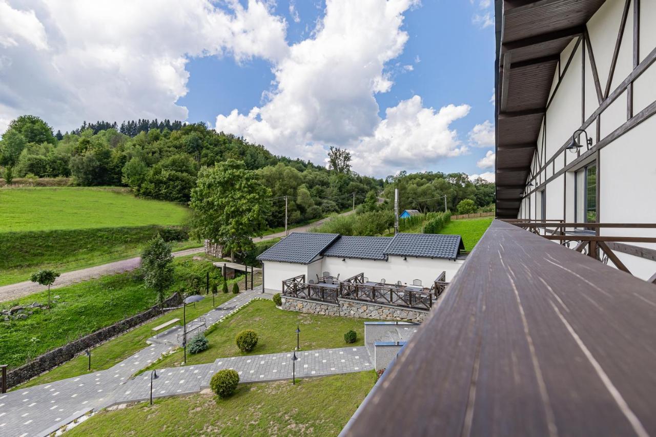 Private House Scherbovets Ждениево Экстерьер фото