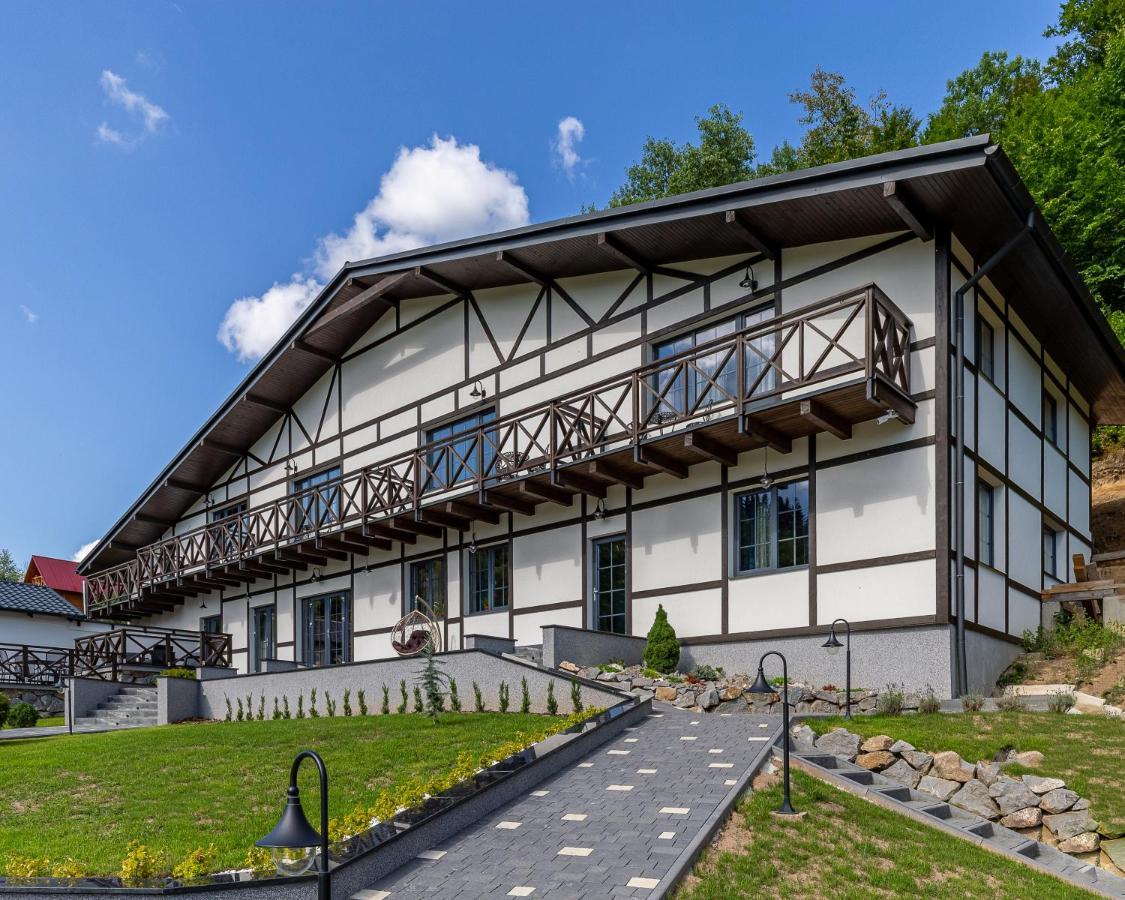 Private House Scherbovets Ждениево Экстерьер фото