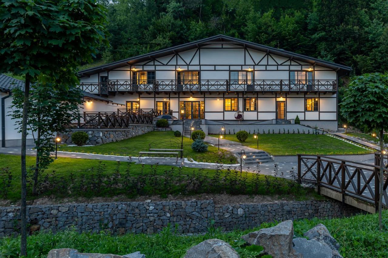 Private House Scherbovets Ждениево Экстерьер фото