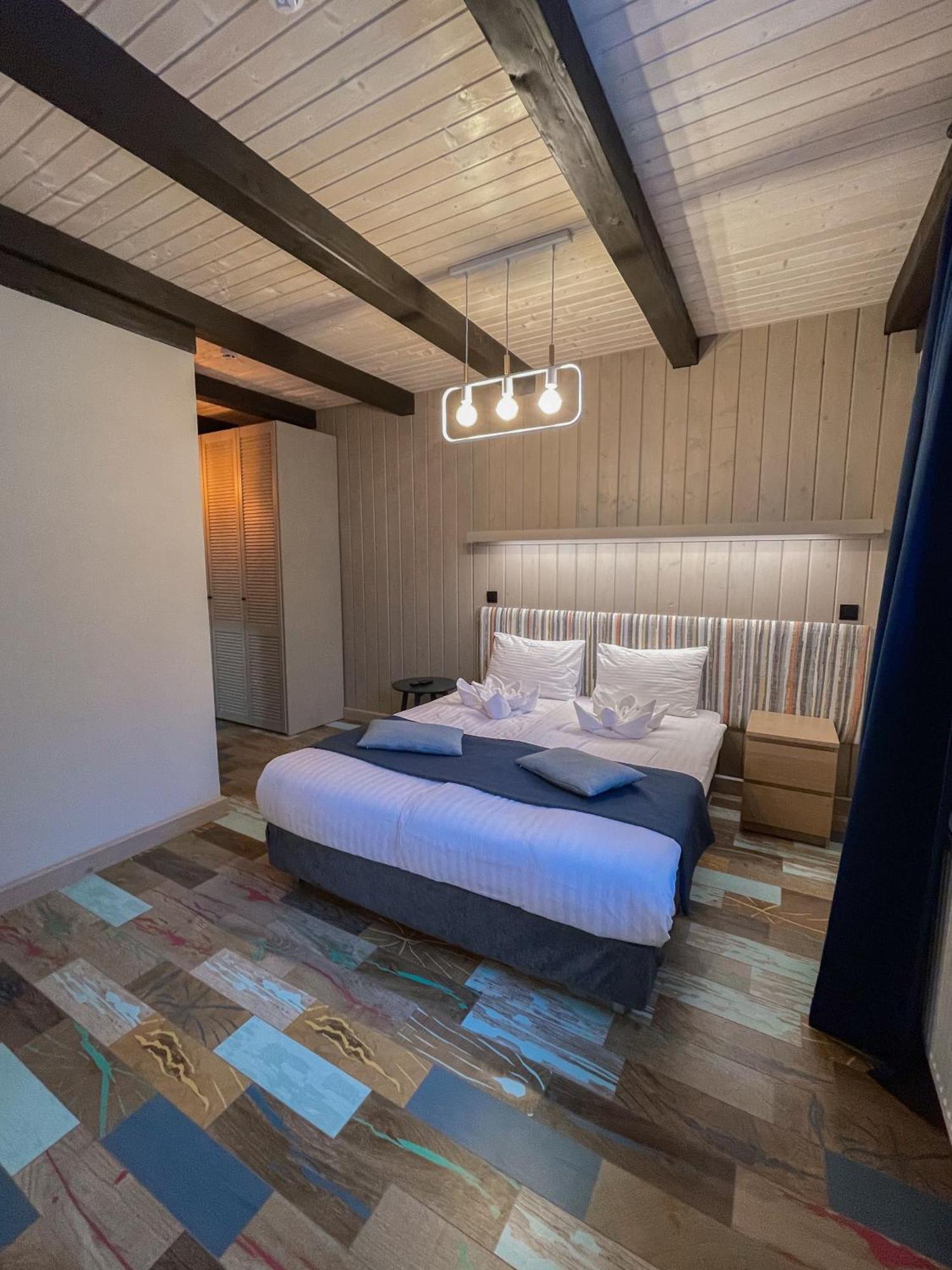 Private House Scherbovets Ждениево Экстерьер фото