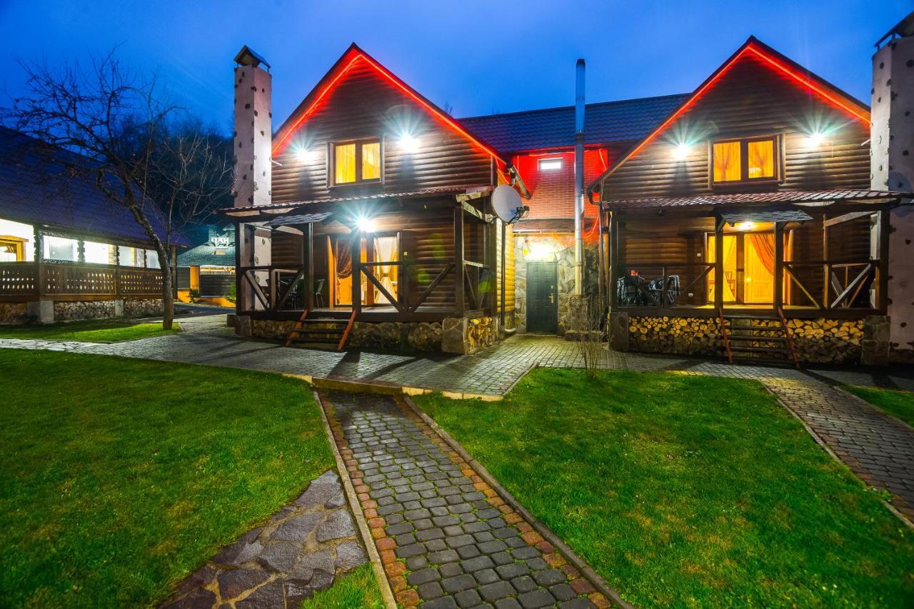 Private House Scherbovets Ждениево Экстерьер фото