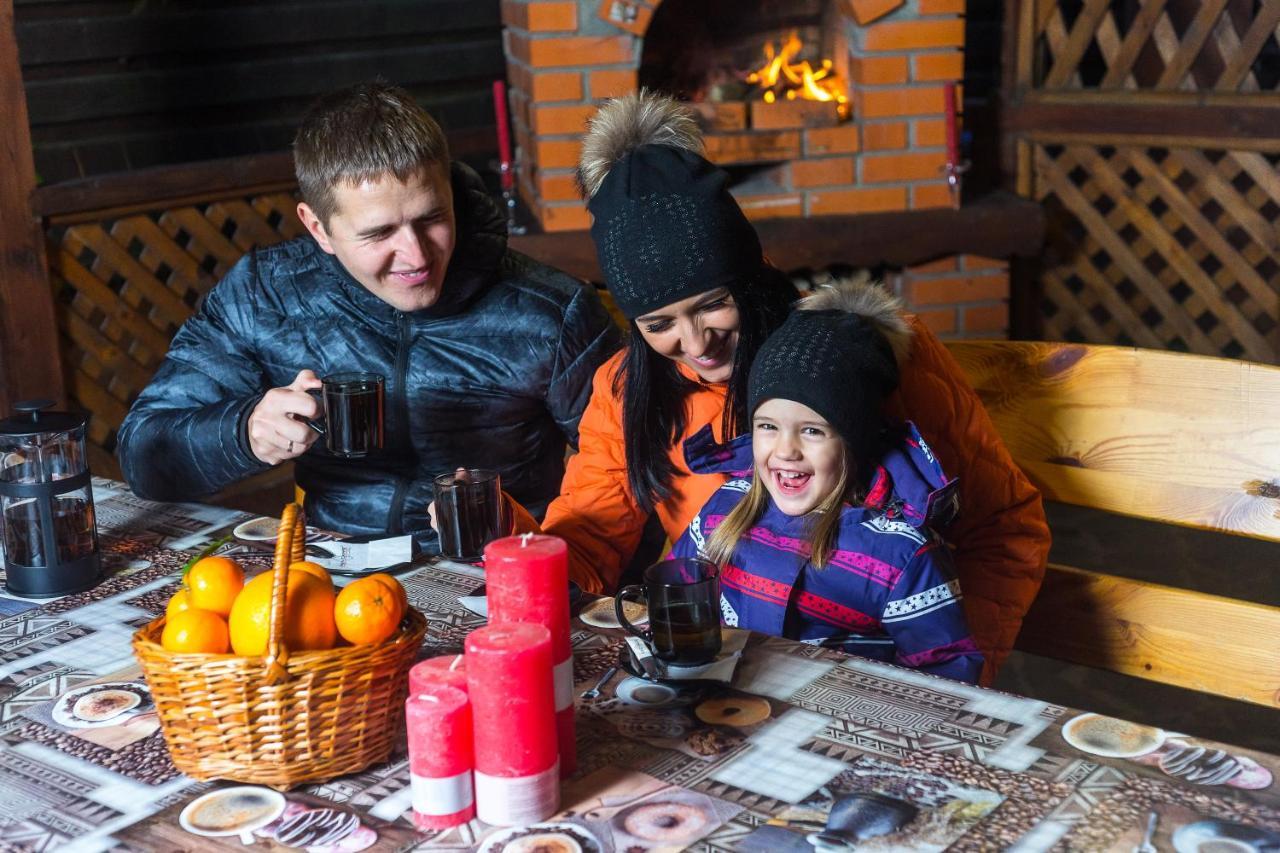 Private House Scherbovets Ждениево Экстерьер фото